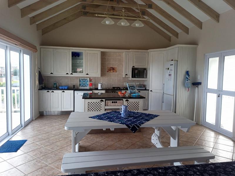 3 Bedroom Property for Sale in Franskraal Western Cape
